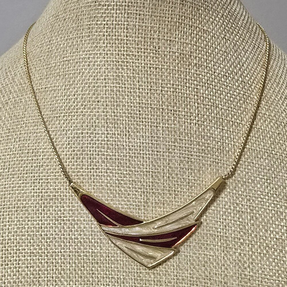 Vintage Monet Red and Cream Enamel Gold Tone Necklace